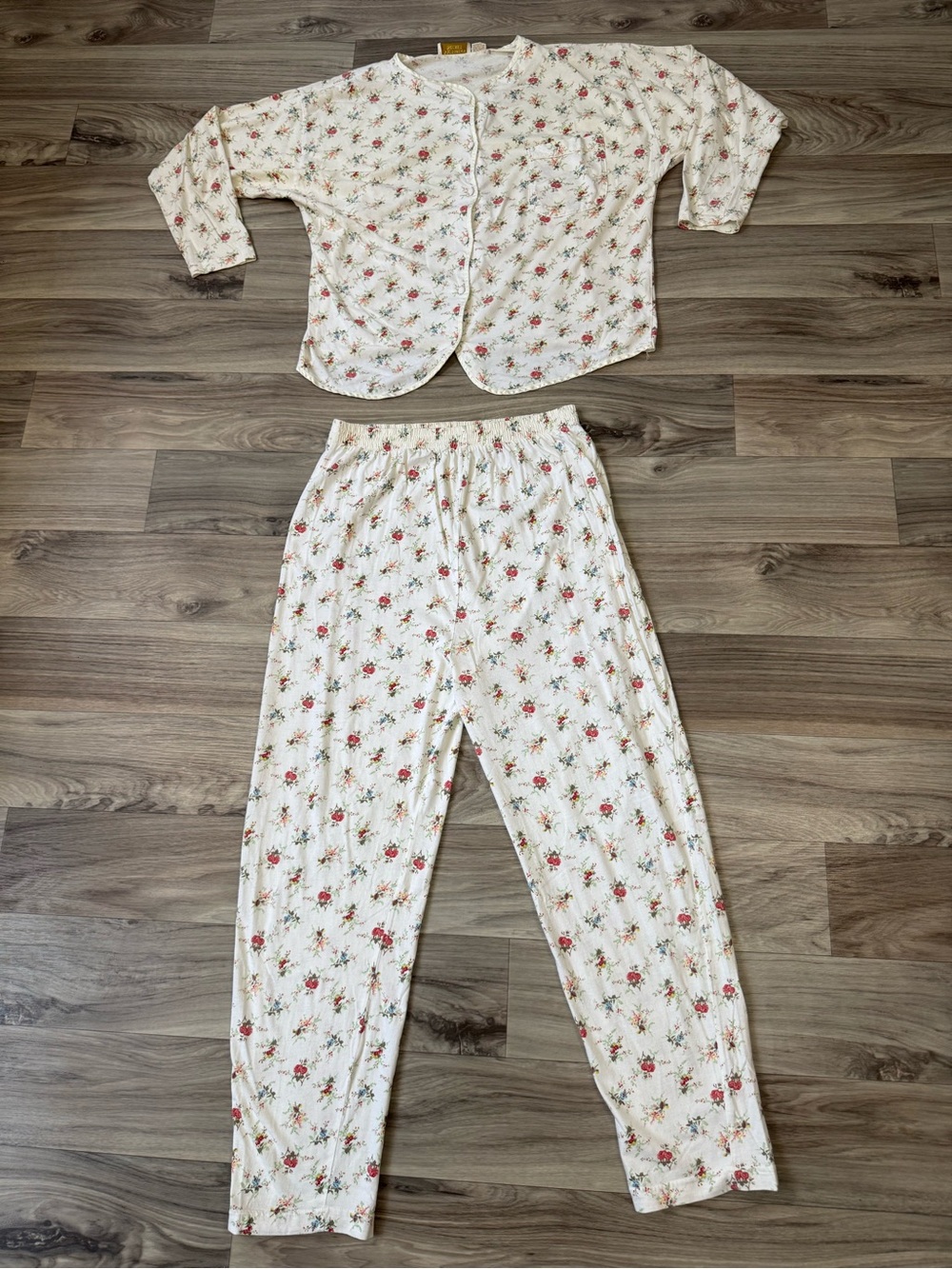 Victoria Secret Gold Label 100% Cotton Floral Pajama Set Size Small